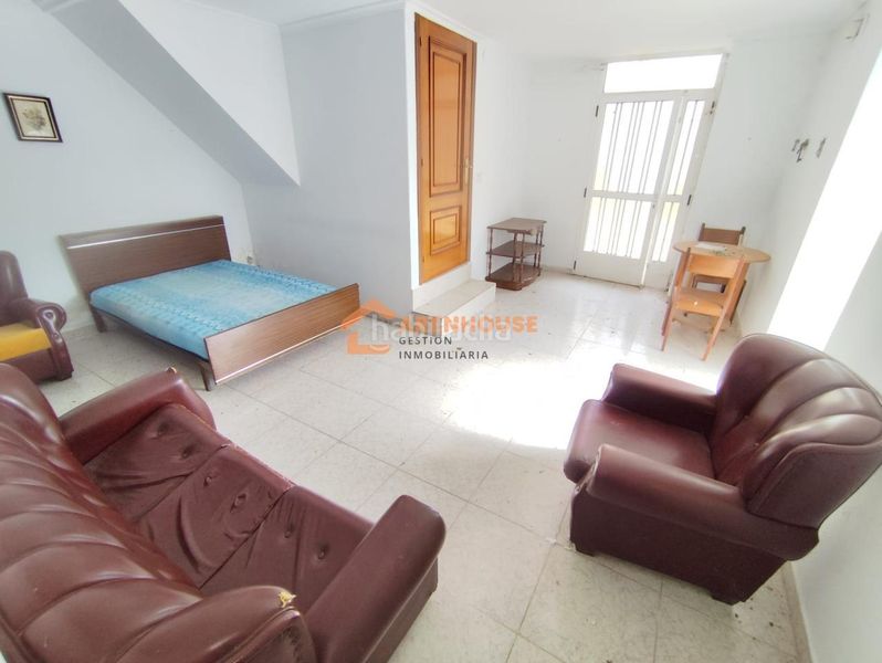 Foto 469804ec-d61e-4be6-899e-d849930d4760. Casa amb calefacció aparcament a Xunqueira de Ambía