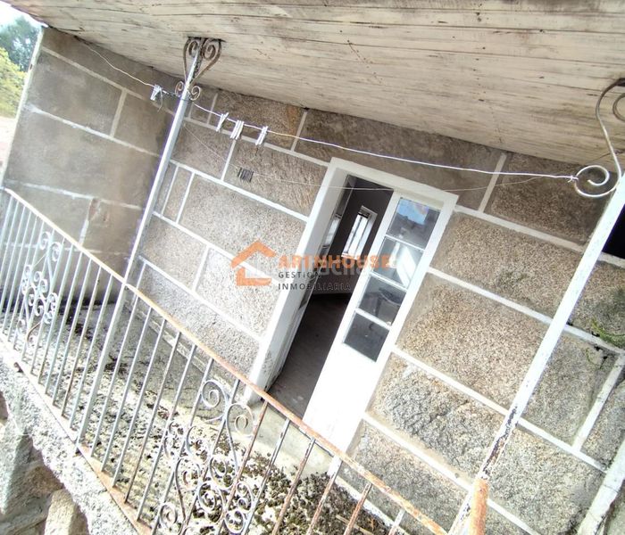 Foto dd3747f6-78ae-4885-bb8e-d0de1e00cefc. Casa amb calefacció aparcament a Xunqueira de Ambía