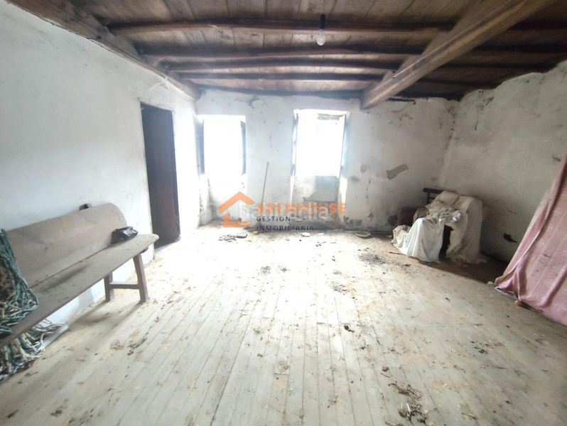 Foto 7c03768d-94f2-4207-a8ed-fd72612ffdf5. Casa amb calefacció aparcament a Baños de Molgas
