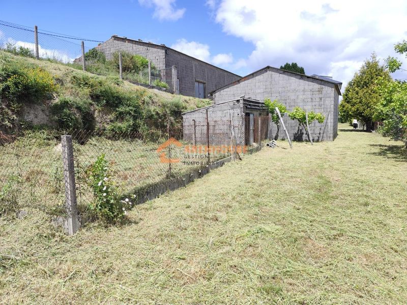 Foto 7c4ad269-293f-4fbb-8abd-26d74c350145. Chalet en Bande