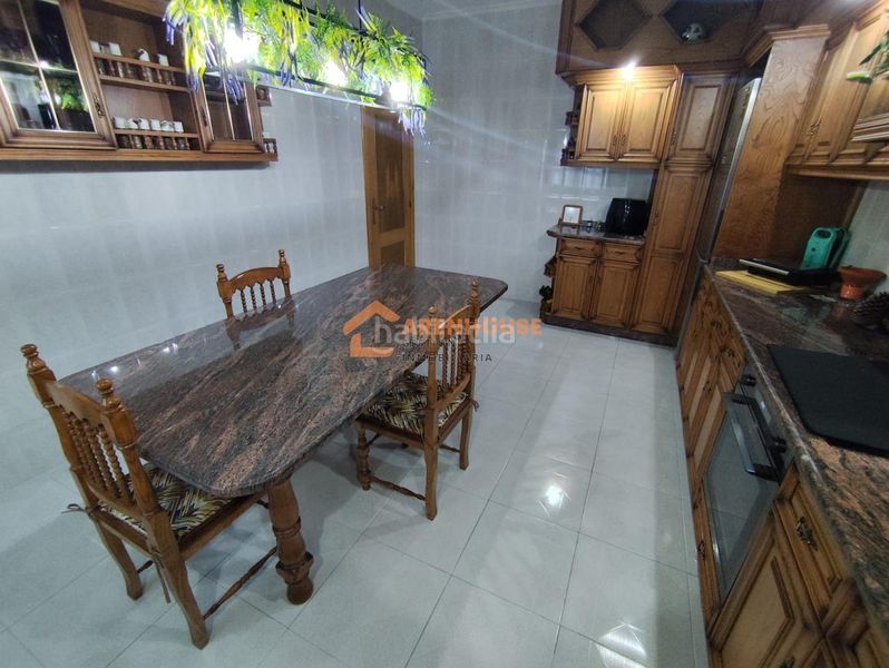 Foto fac5b5f9-c1e5-4815-8cba-d364569c916c. Chalet en Bande