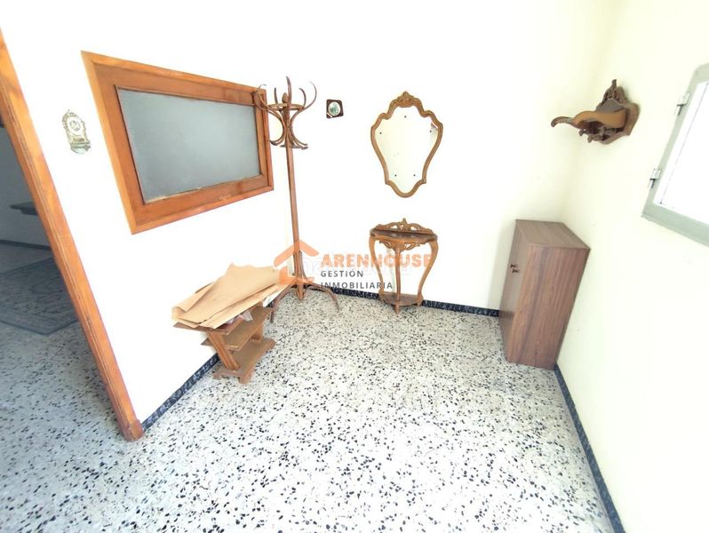 Foto 4397b2a1-025e-4925-b7bc-8646b9c394f7. Casa amb calefacció aparcament a Sarreaus