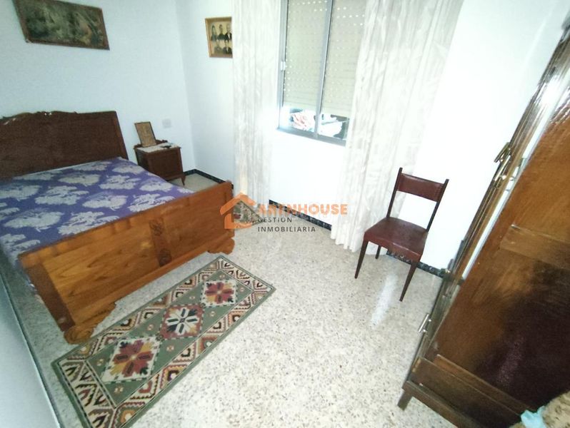 Foto e54b9578-846d-46ab-997f-fa4519bbe52f. Casa amb calefacció aparcament a Sarreaus