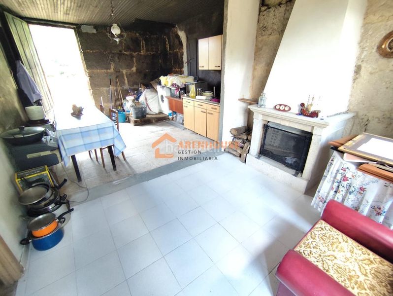 Foto 75523c56-d96b-4037-8ba9-6d4b1032999f. Casa amb aparcament a San Amaro