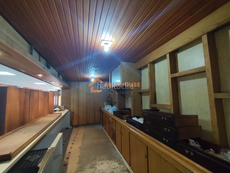 Foto c9150a54-188c-4983-b060-7fcaa40e264c. Local comercial a Carballiño (O)