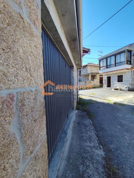 Foto 06f6d30f-36b7-4bc4-a65f-621b223fe0e4. Casa amb calefacció aparcament a Xunqueira de Ambía