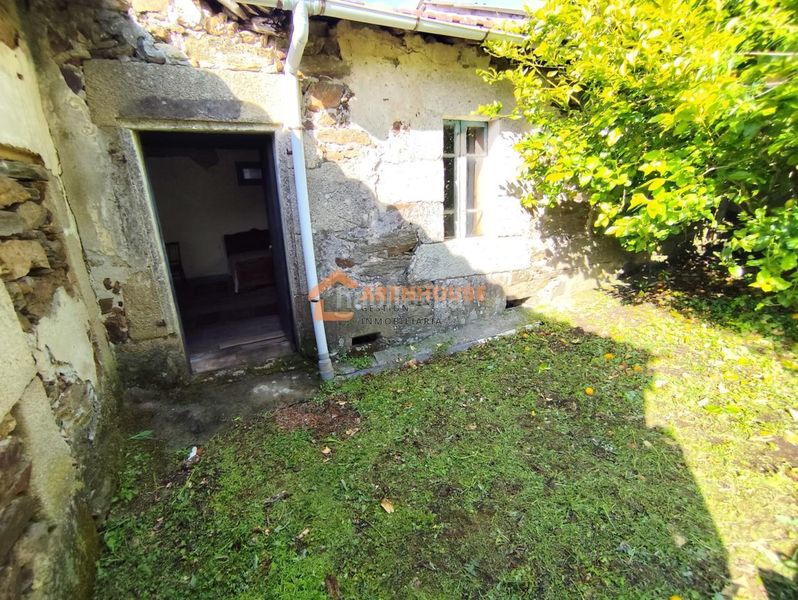 Foto 0890abdc-3678-4086-8048-bbb0138124bd. Casa amb calefacció aparcament a Castrelo de Miño