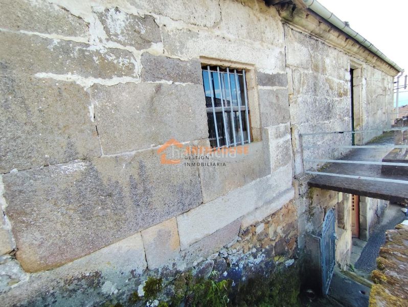 Foto 540b6d0c-10d7-474f-9309-024ddd37710b. Casa amb calefacció aparcament a Castrelo de Miño