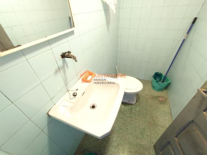 Foto c27ae241-bd56-4cdb-860b-cdfe29b45325. Casa amb calefacció aparcament a Castrelo de Miño
