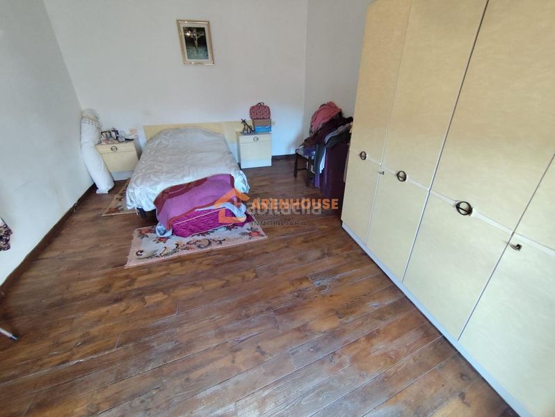 Foto e771bf17-bd0e-4b91-9a8a-51bfd09694b6. Casa amb calefacció aparcament a Leiro