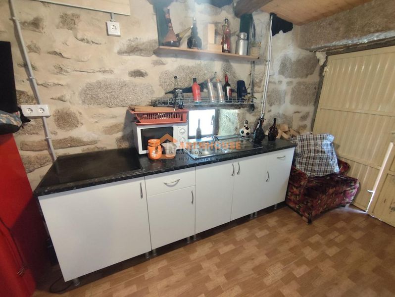 Foto 8005769c-a537-442a-9e9e-2fe8478a104d. Casa amb calefacció a Allariz