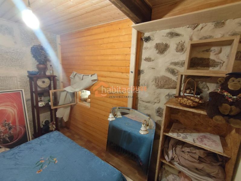 Foto 8cc25777-d3f3-425c-8ff1-472faa5722ed. Casa amb calefacció a Allariz