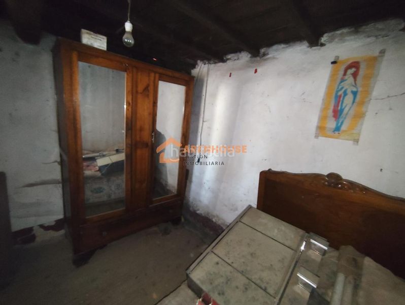 Foto cb996bc8-5b10-4ca8-9b8a-7c9b652fd6cd. Casa amb calefacció a Baños de Molgas