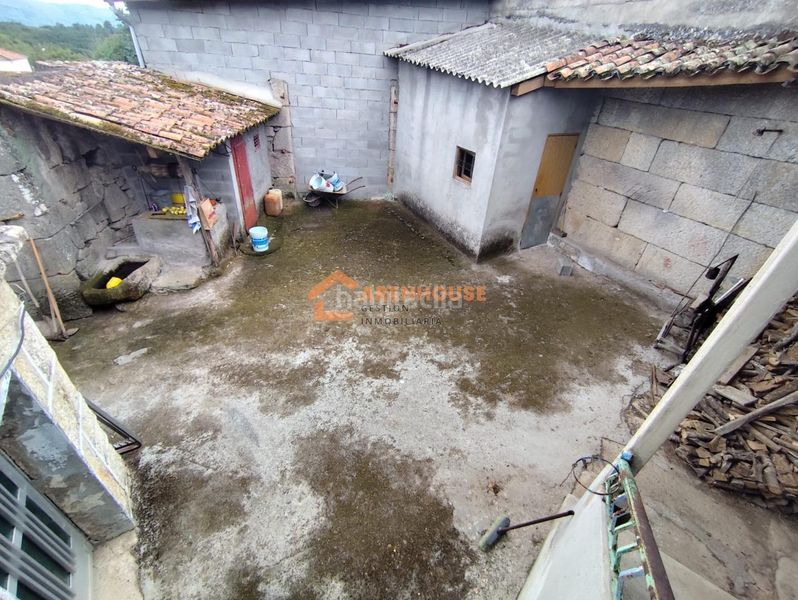 Foto da4d8339-dada-4578-b178-f05ef1726c5e. Casa amb calefacció a Baños de Molgas