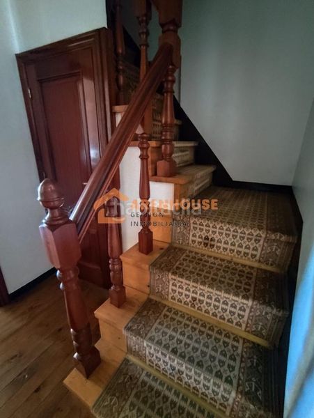 Foto 8da8fd10-e82e-4643-b60a-892017e993cc. Casa a Baños de Molgas