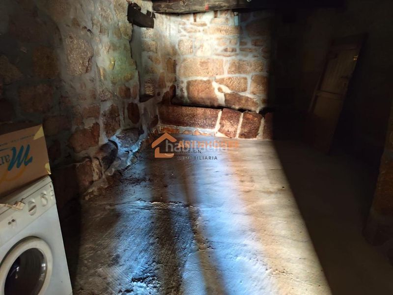 Foto ad282a21-d0c4-4ab6-921f-6dbc4659c591. Casa a Baños de Molgas