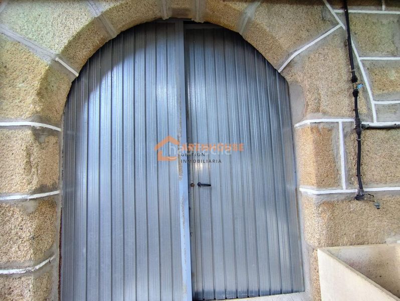 Foto 5200e834-9709-490a-8882-e44c08bc785b. Casa amb calefacció aparcament a Castrelo de Miño