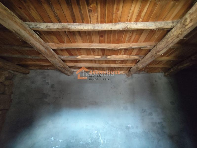 Foto b07f8aeb-e0a4-4365-ad1f-f5729833bd1a. Casa amb calefacció a Cartelle