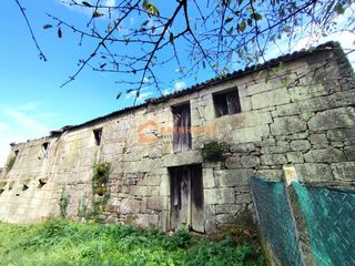 Haus in Amoeiro