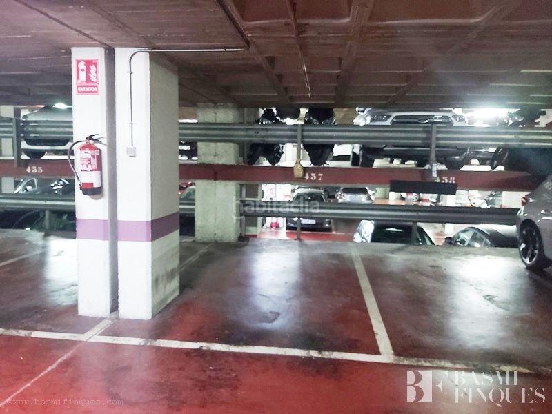 Foto 5fd9a740-2d48-48bc-82a0-862522ffa334. Posto auto in Sants-Badal Barcelona