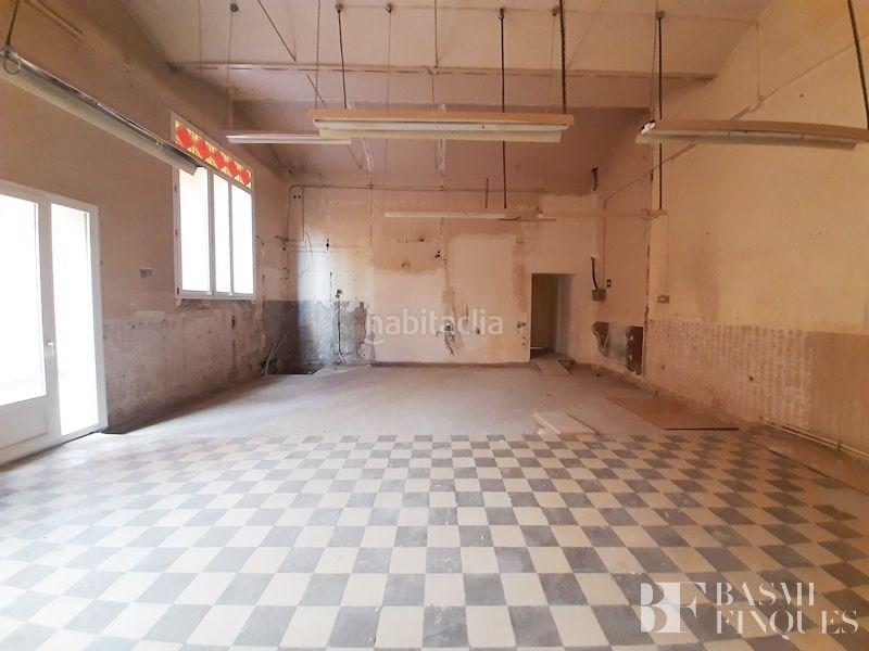 Foto b6df5da3-1cda-4e58-8533-5ef0b35eb37f. Alquiler oficina en Sant Antoni Barcelona