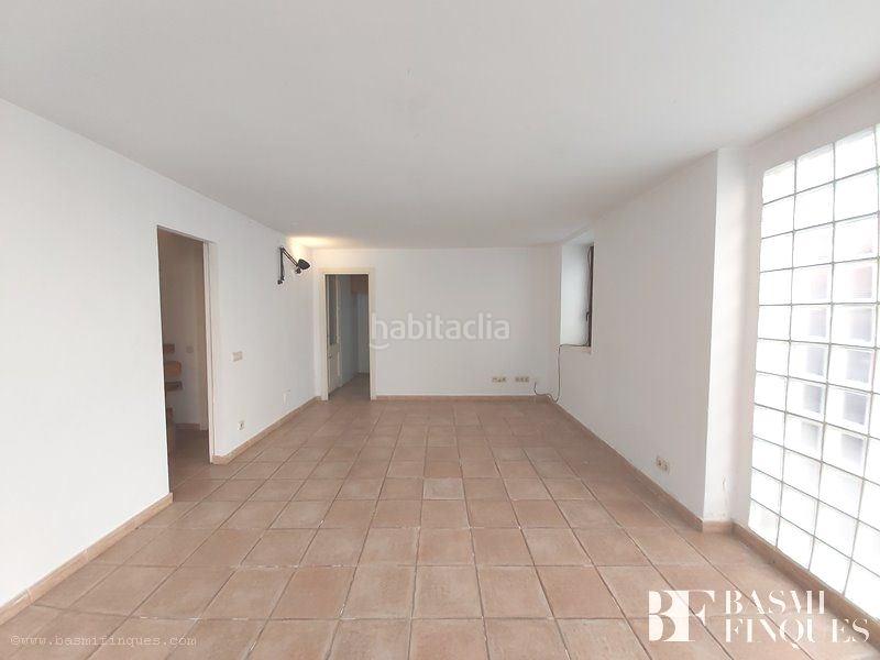 Foto 69029061-1bcf-43e4-a63f-73a2d6a3893a. Local comercial a Vila de Gràcia Barcelona