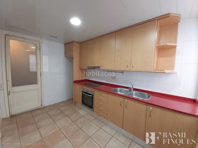 Foto e13a068e-a344-4508-9d39-d4462ffa51eb. Local comercial a Vila de Gràcia Barcelona