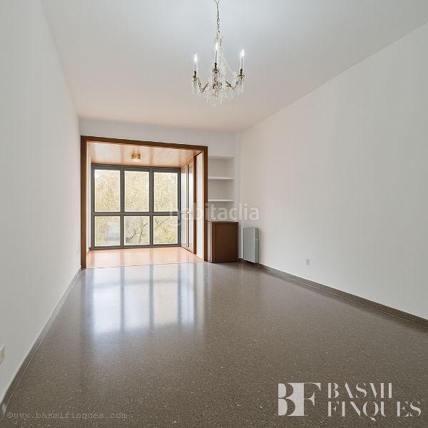 Foto 049444ed-1972-4702-8cca-d32ac9e15324. Pis amb calefacció a Fort Pienc Barcelona