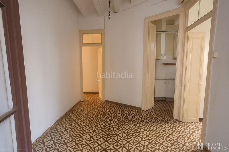 Foto ae885660-8edf-45bc-8bd7-cad42798e172. Appartamento con riscaldamento in El Poble Sec - Parc de Montjuïc Barcelona
