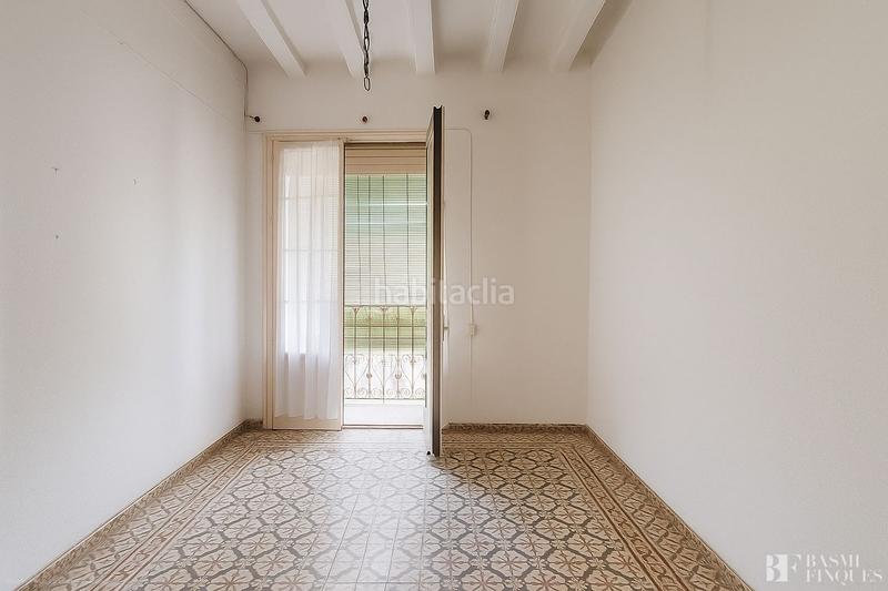 Foto 8a5aadd7-4c24-45e0-bf60-941c7a3b7ac2. Flat with heating in El Poble Sec - Parc de Montjuïc Barcelona