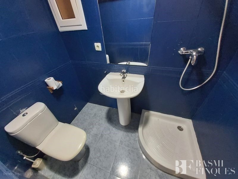 Foto 70c1e2f7-a154-4d8f-8047-990c1356599d. Estudi a Vila de Gràcia Barcelona