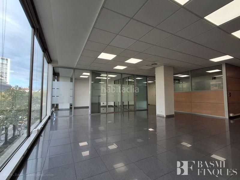 Foto 30c0994a-b76a-48c0-afe7-bbc620db2a03. Büro mit heizung in Dreta de l´Eixample Barcelona