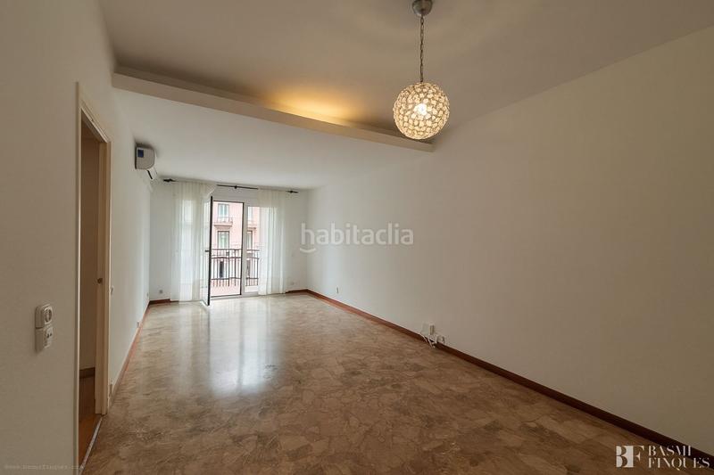 Foto ce48cdb4-0789-413b-8a94-8c006a8bba92. Flat in Dreta de l´Eixample Barcelona
