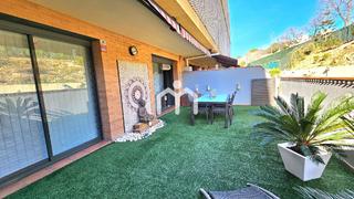 Piso en Bonavista. Planta baja en badalona