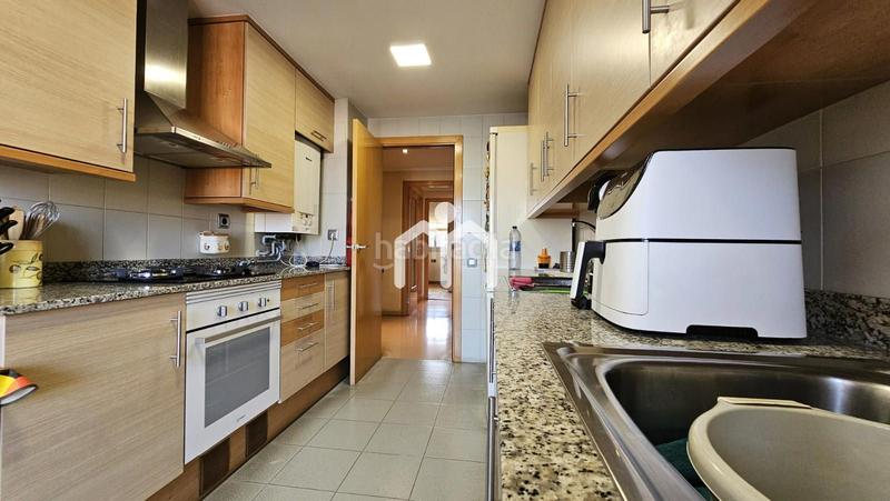 Foto 2f1bcb0c-1b9e-4723-8781-f9080e54364e. Appartement avec chauffage piscine dans Bufalà Badalona
