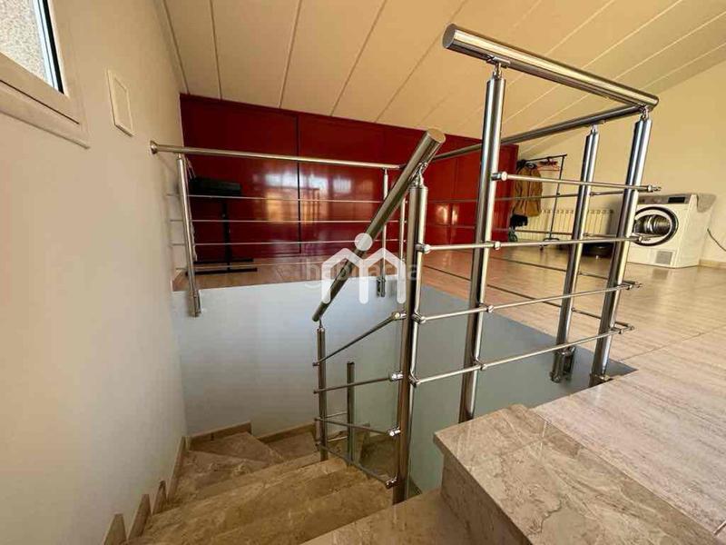 Foto a1711dfb-885e-4603-b898-5199bbc5ebb7. Maison avec chauffage parking piscine dans Vilanova del Vallès