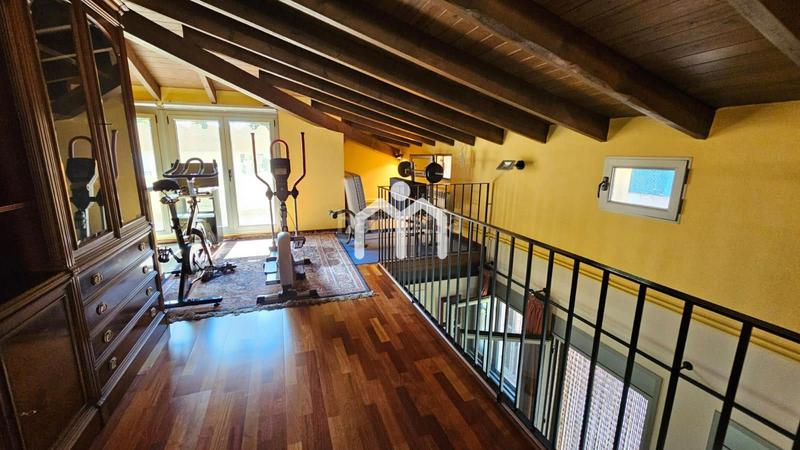 Foto 49403cd2-76dd-4029-9799-36f705a0bc36. Casa con riscaldamento parcheggio piscina in Teià