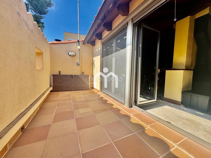 Foto e53c5ee3-f139-48d0-beb0-d00c196cbffe. Casa con riscaldamento parcheggio piscina in Teià