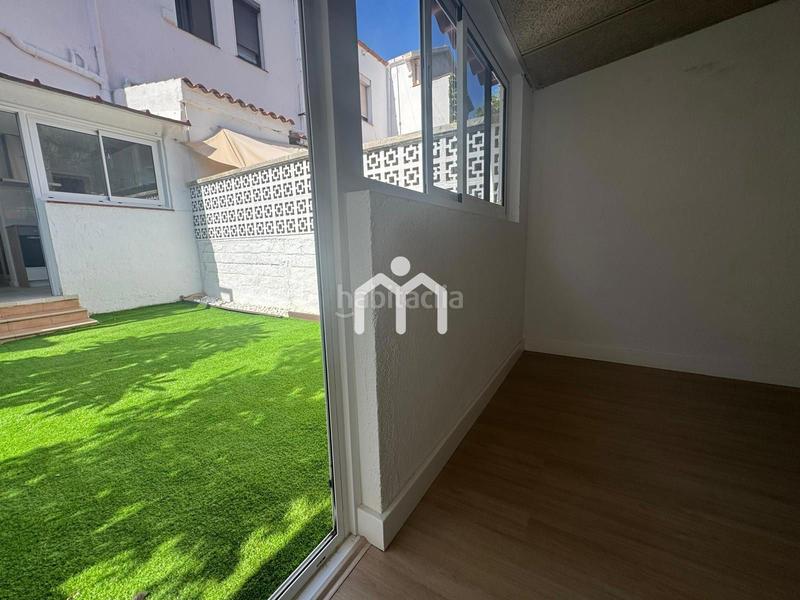 Foto eef2bfa1-9e66-4066-9e03-926a61cb7bf0. Casa adossada amb calefacció a Centre Masnou (El)