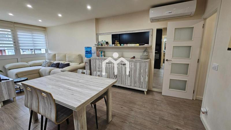 Foto 6c103a24-0959-473a-8831-2cda49384560. Appartement avec chauffage dans Puigfred Badalona