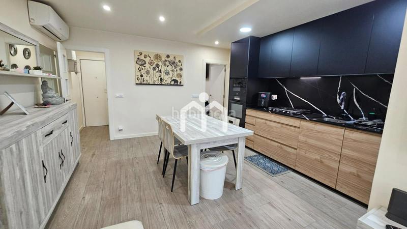 Foto dcc45377-110f-4771-8e35-712ea80a9d29. Appartement avec chauffage dans Puigfred Badalona