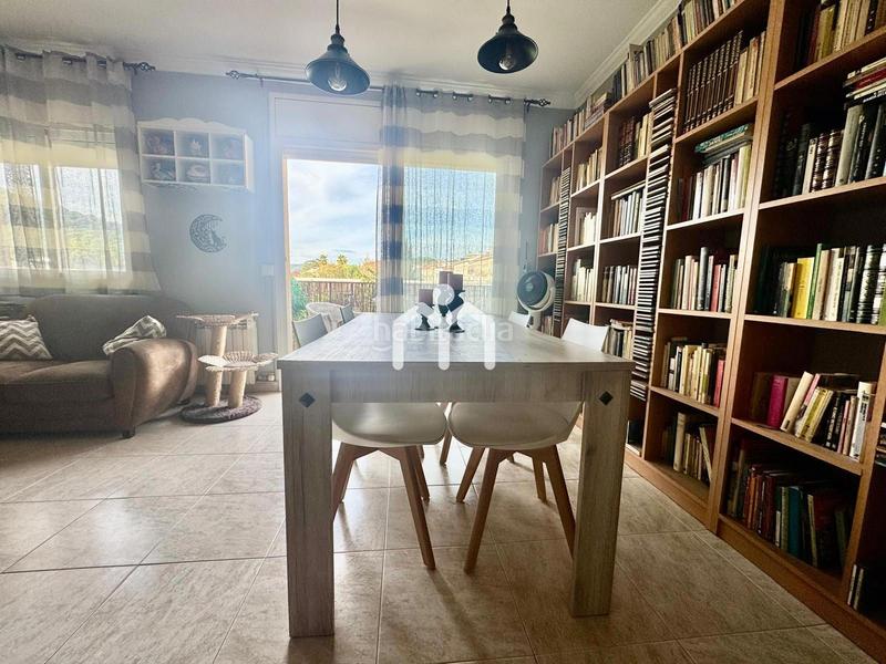 Foto 883d0945-89b7-42de-a2cb-e075d9b3d986. Attique avec chauffage dans Nucli Urbà Argentona