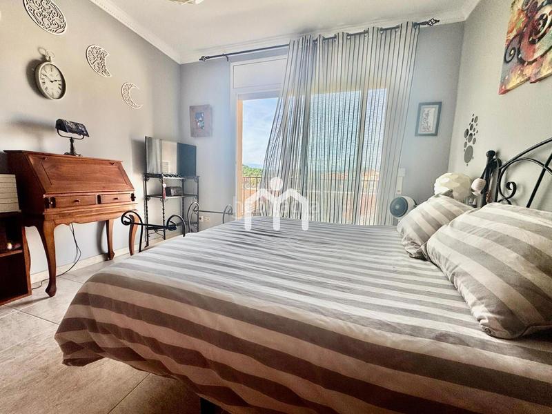 Foto f20eff0a-2edd-4b19-bfe9-514167d68126. Attique avec chauffage dans Nucli Urbà Argentona