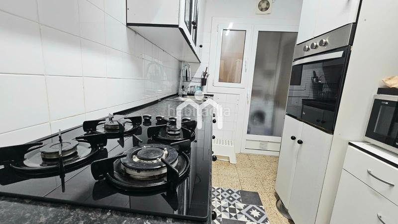 Foto 537ae4ef-c4f2-4c77-b6be-0eb93af47157. Appartamento con riscaldamento in Bufalà Badalona