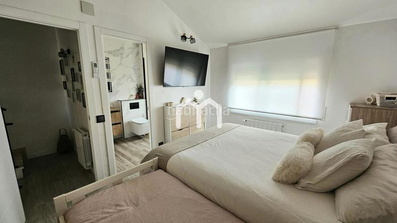 Foto 2db0122c-8366-4362-80a5-ac52073ef0ef. Casa adosada  en Morera Badalona