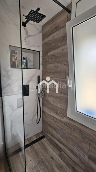 Foto cf237f96-57b9-42a0-a69a-9126e1b06bdf. Casa adosada  en Morera Badalona