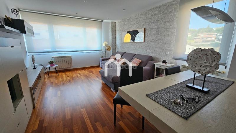 Foto 0043c39e-03c4-4b66-80ee-dbf8e929d5f3. Ático  dúplex en Tiana