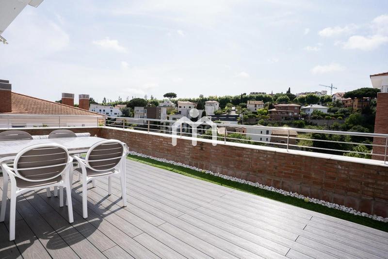 Foto 3b803d64-c31c-43cd-9491-4be380ff4c16. Ático  dúplex en Tiana