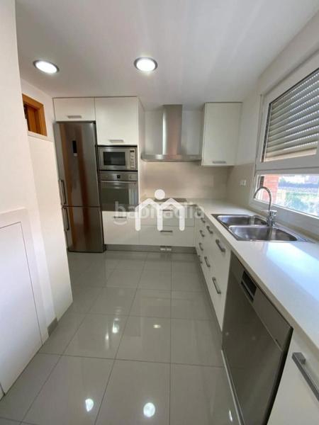 Foto 4fc862d4-f726-4bb1-8be7-31ab15657a14. Ático  dúplex en Tiana