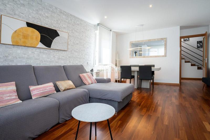 Foto 9b9da676-836e-4d25-83c3-5e9eaf82b6df. Ático  dúplex en Tiana